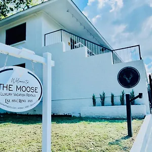 The Moose #12 - Brand New Modern Luxe Loft With Free Parking, King Bed & Fast Wifi Memphis