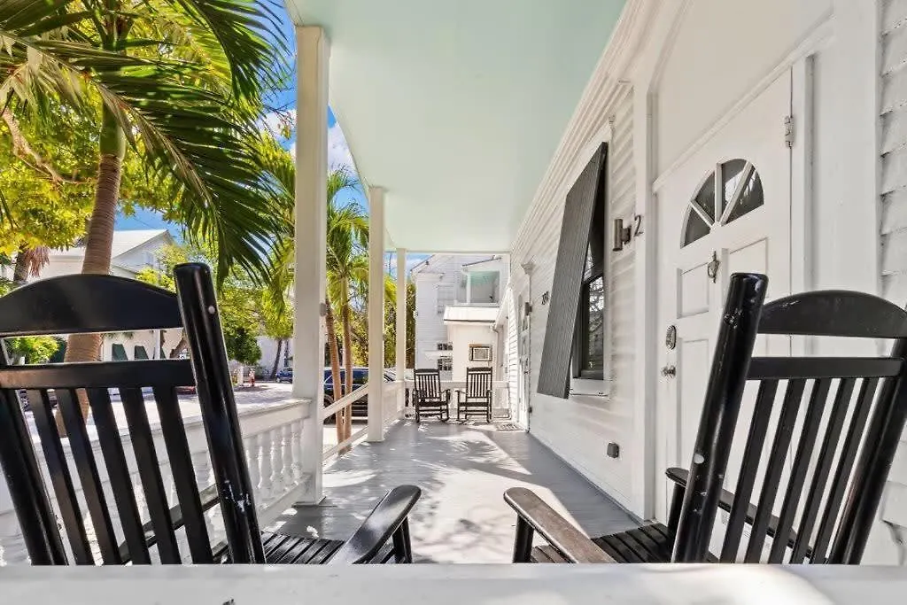 Mesa House, Dos -Unreal Location Apartment Key West